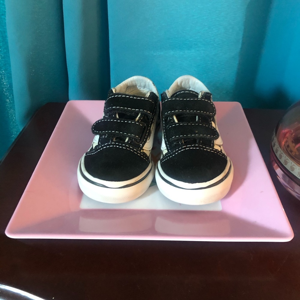 Toddler Size 4 Vans